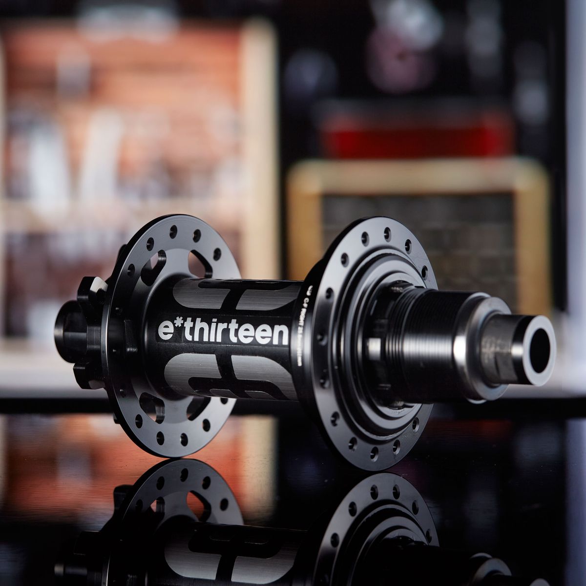 MezzAxi-606とignite ProEXTENSION 2inと30cm Maza Race 12x157mm 32H XD Disco 6P Alumnio E*Thirteen