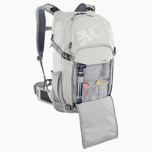 ピッコーネ Mochila Stage 18L 2026 EVOC / ExtremeZone Cycles