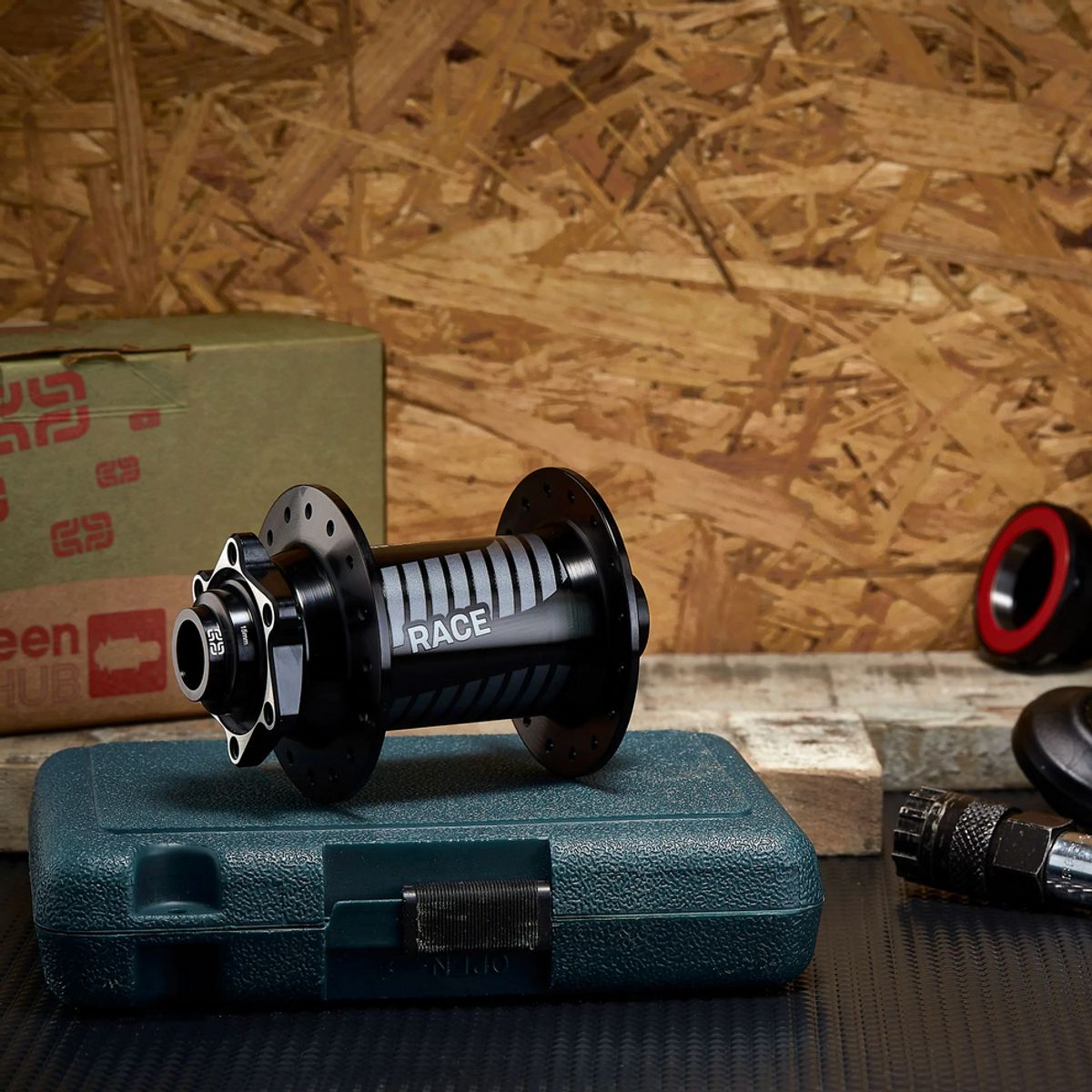 Maza Race 15x110mm 32H Disco 6P Aluminio E. Thirteen / ExtremeZone